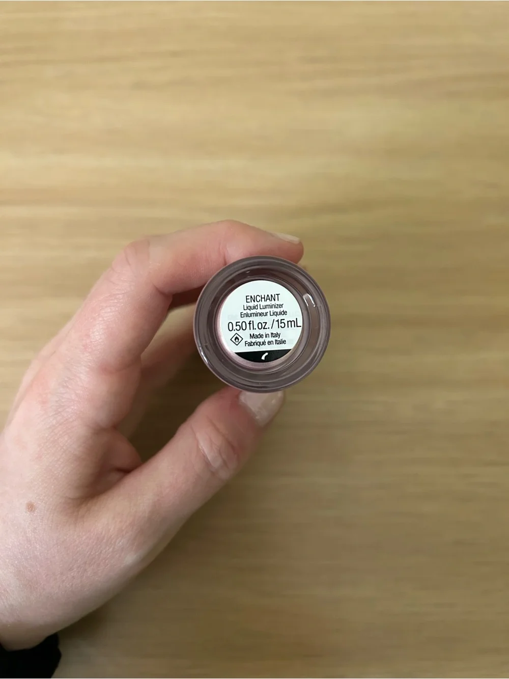 Rare Beauty - liquid luminizer